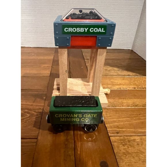 Thomas wooden track crosby coal with car - Picture 6 of 9